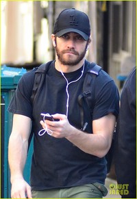 Jake Gyllenhaal Gay Nude jake gyllenhaal downtown hot celebs sporting beards who does best gallery