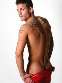 gay hunk men shirtless nude gay fave bio pics tattoo cock film vod bisexual guys sale discount fitness male fashion models sports hunk men red